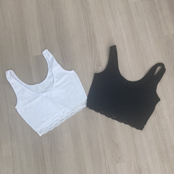 Cropped Cami (Medium Black and White) - Picture 3 of 3